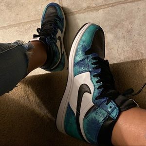AIR JORDAN 1 RETRO HIGH OG TD 'TIE-DYE'